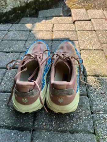 Tweedehands Hoka Speedgoat 6 bike — afbeelding 5 van 9