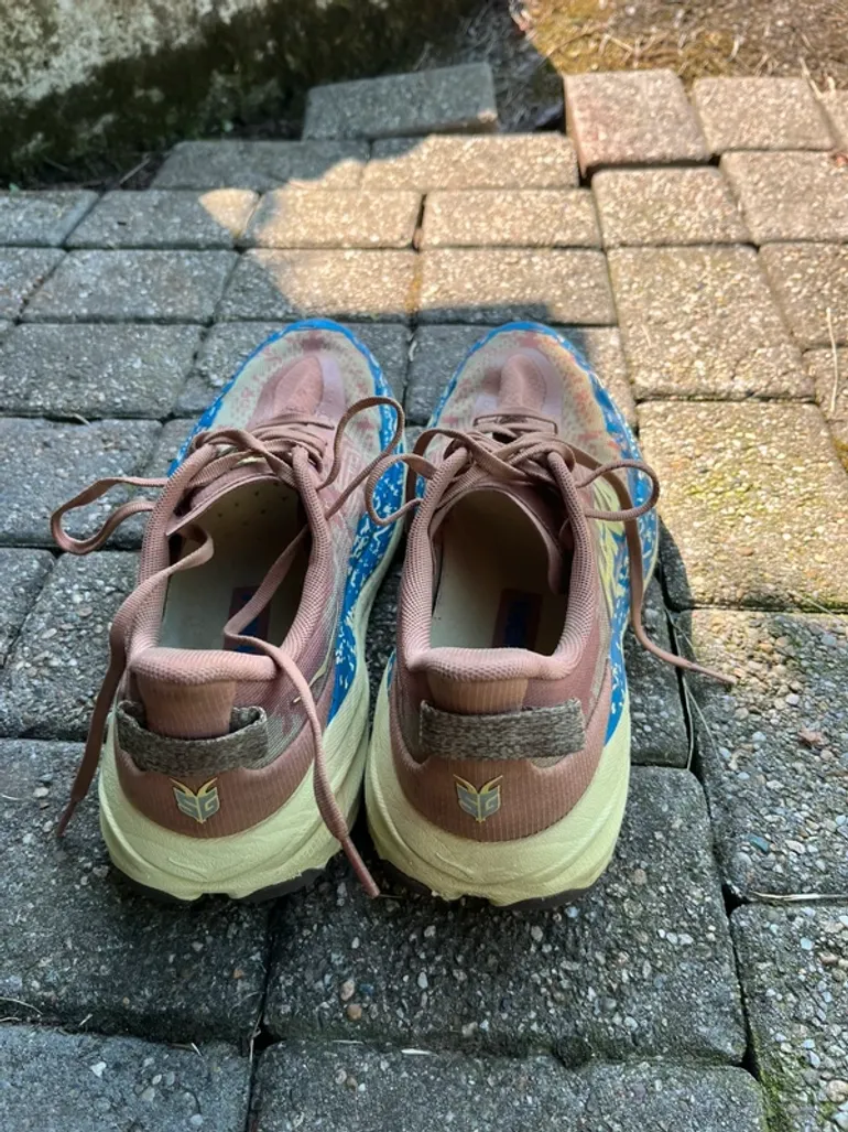 Tweedehands Hoka Speedgoat 6 bike — afbeelding 5 van 9