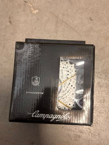 Použité Campagnolo Chorus 11-speed 12-29 Cassette Drivetrain & Pedals
