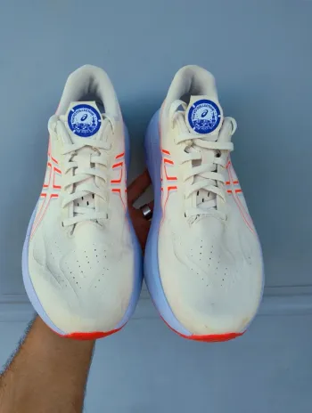 Used Asics GT 2000 14 bike — image 2 of 6