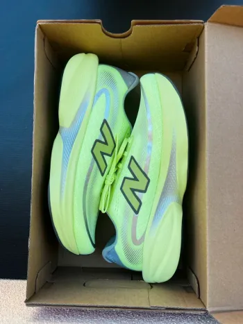 Gebrauchtes New Balance elipse v1 bike — Bild 3 von 6