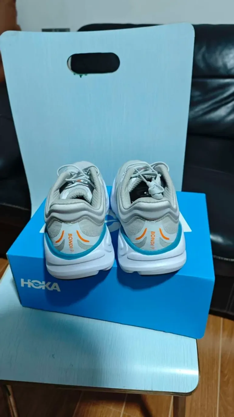 Tweedehands Hoka Zapatillas talla 43 bike — afbeelding 4 van 7
