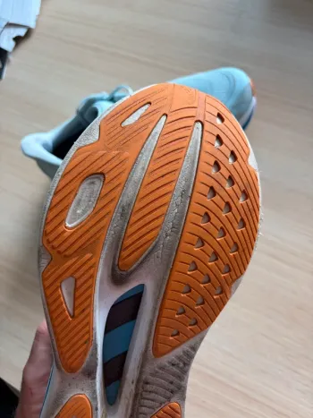 Used Hoka Skyward X bike — image 3 of 8