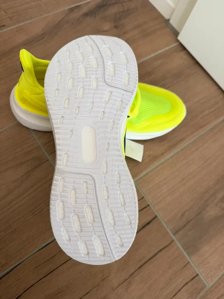 Używany Adidas Pureboost Light Boost bike — zdjęcie 4 z 5