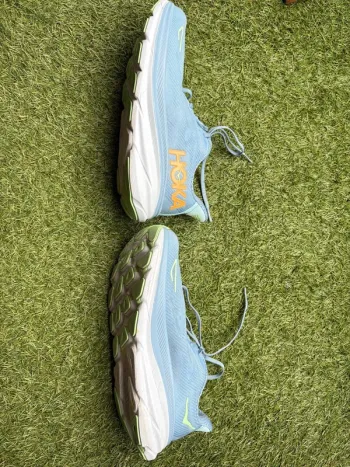 Tweedehands Hoka Clifton 6 bike — afbeelding 4 van 6