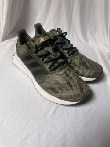 Gebrauchtes Adidas sneakers Running Shoes