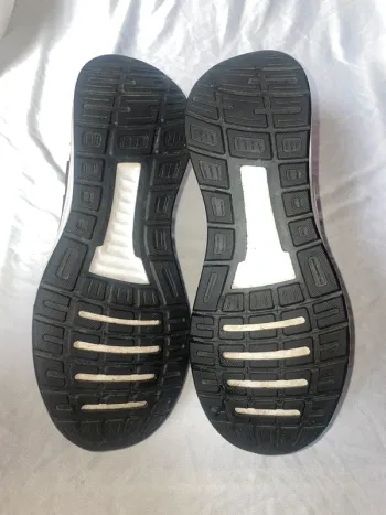 Used Adidas sneakers bike — image 7 of 7
