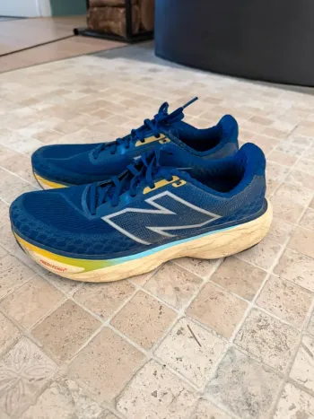 Used New Balance 1080 v14 Running Shoes