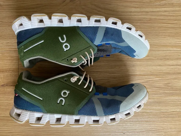 Used On Running Shoes Gr. 43 bike — image 3 of 5