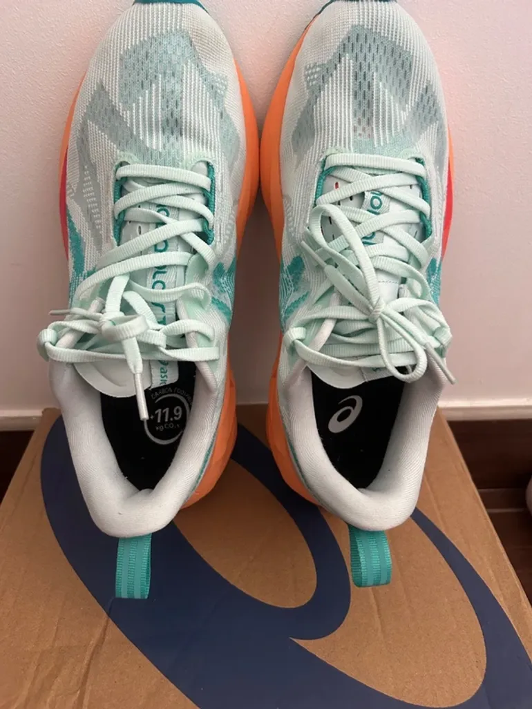 Gebrauchtes Asics Novablast 5 bike — Bild 7 von 8