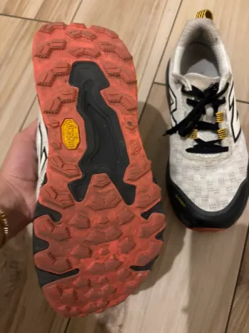 Gebrauchtes New Balance Hierro bike — Bild 3 von 4