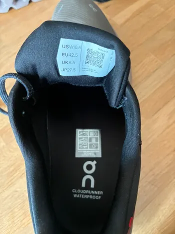 Used On Running Cloudrunner 2 Waterproof bike — image 3 of 3