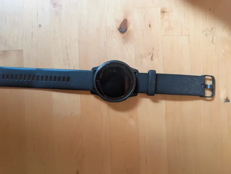 Used Garmin Venu 2 Electronics