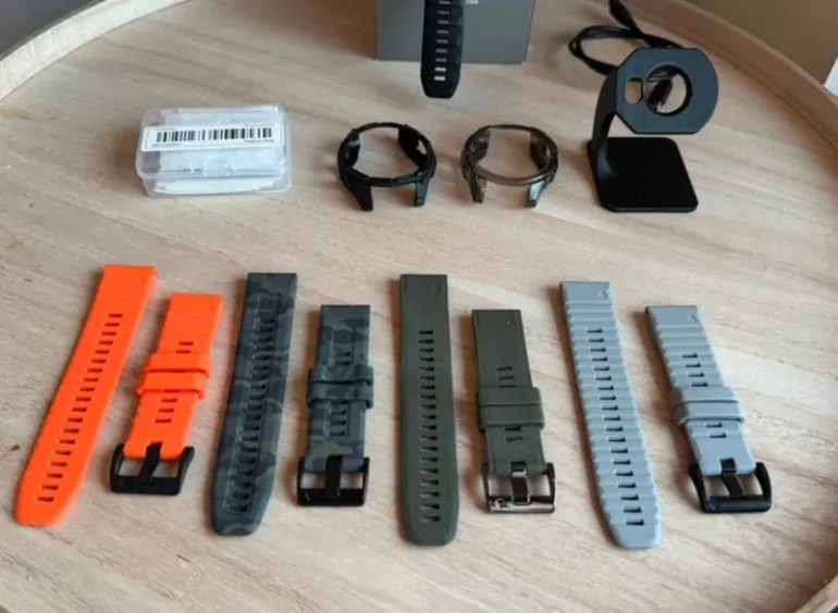 Used Garmin Fenix 8 bike — image 3 of 3