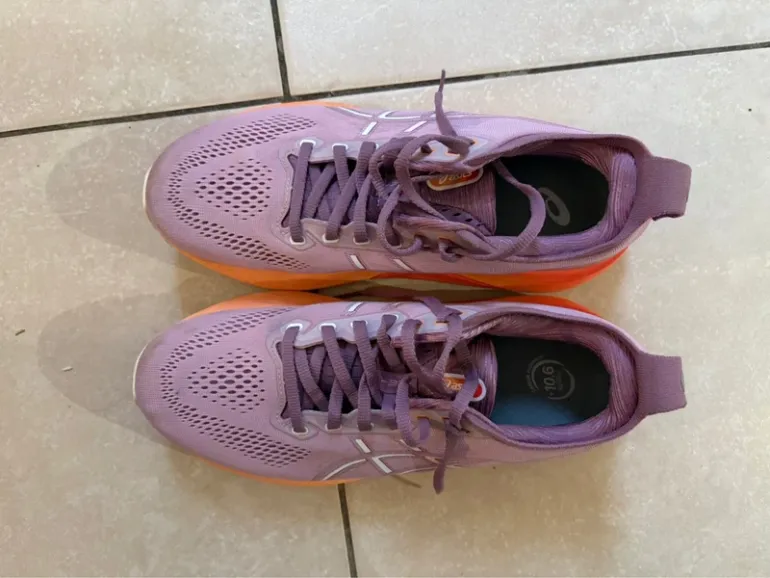 Tweedehands Orange Gel Kayano 31 bike — afbeelding 2 van 3