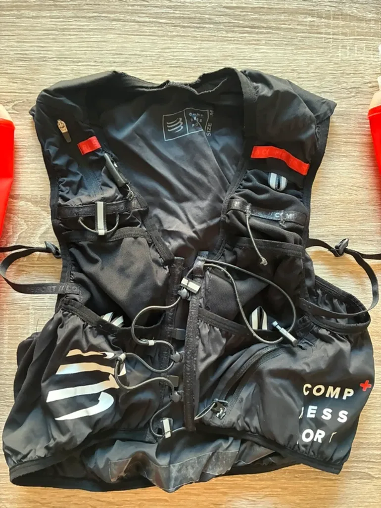 Used Compressport Ultrun evo 10 bike — image 2 of 8