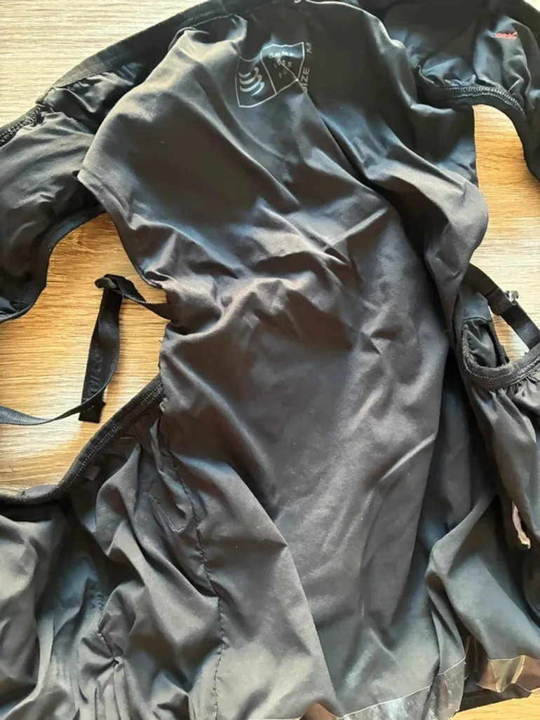 Used Compressport Ultrun evo 10 bike — image 5 of 8