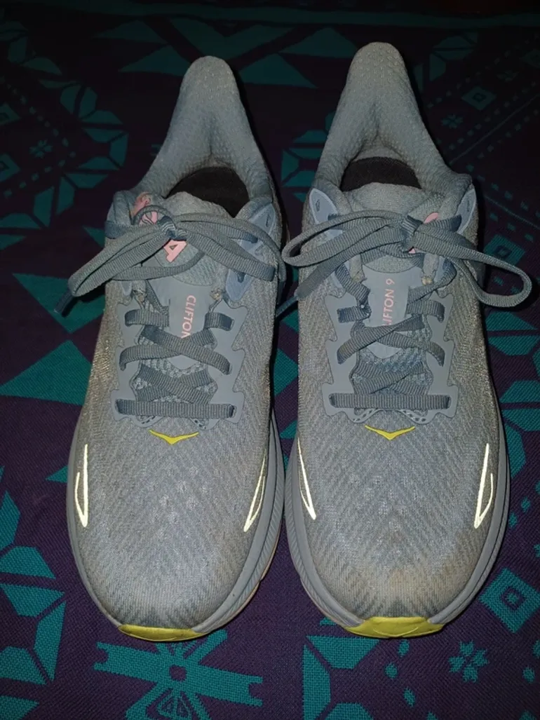 Hoka Clifton bike d'occasion — image 5 sur 7