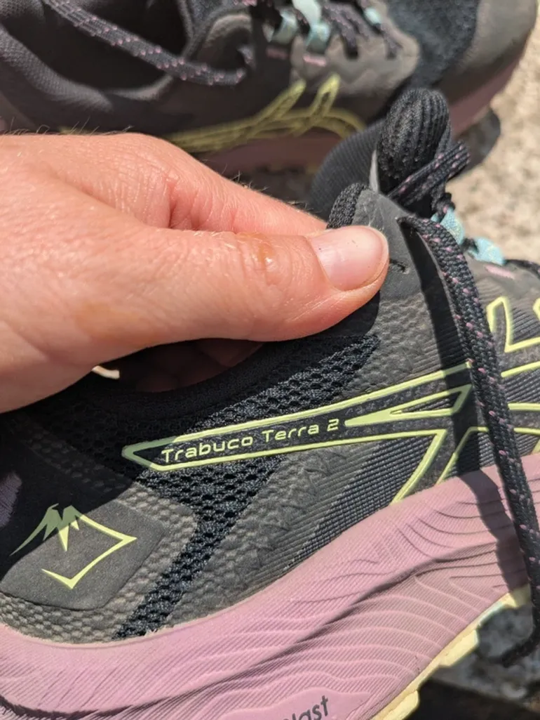 Used Asics Trabuco Terra 2 bike — image 3 of 7