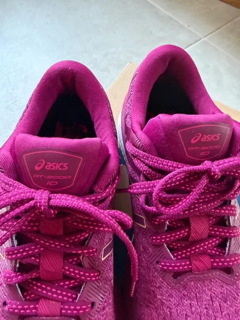 Used Asics GT 2000 bike — image 2 of 7