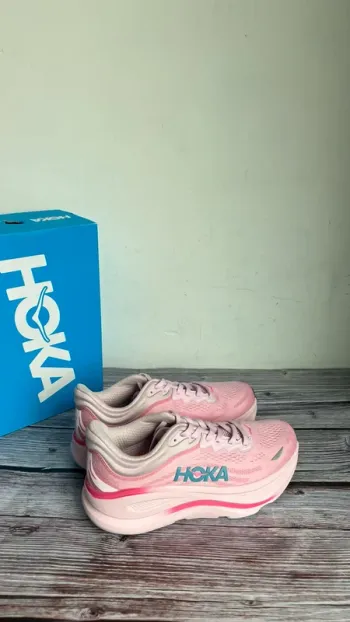 Tweedehands Hoka Shoes size 39 Running Shoes