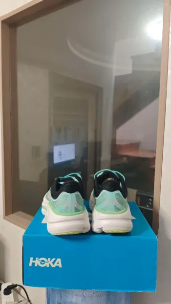 Hoka Chaussure taille 37 bike d'occasion — image 4 sur 6