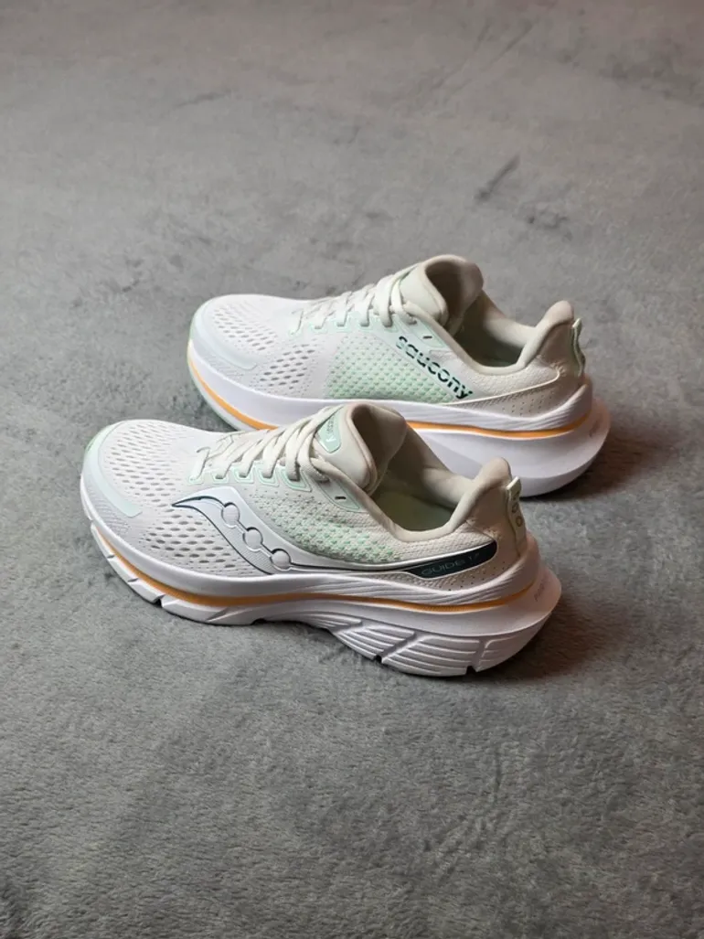 Saucony Guide 17 bike de segunda mano — imagen 3 de 14
