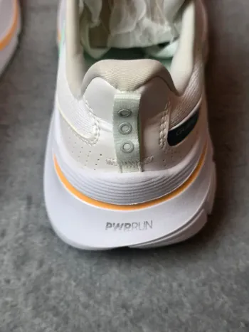 Saucony Guide 17 bike de segunda mano — imagen 6 de 14