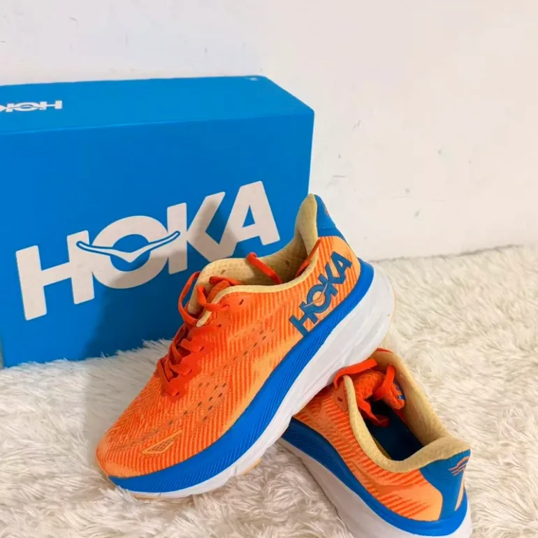 Used Hoka Shoes size 39 bike — image 2 of 6