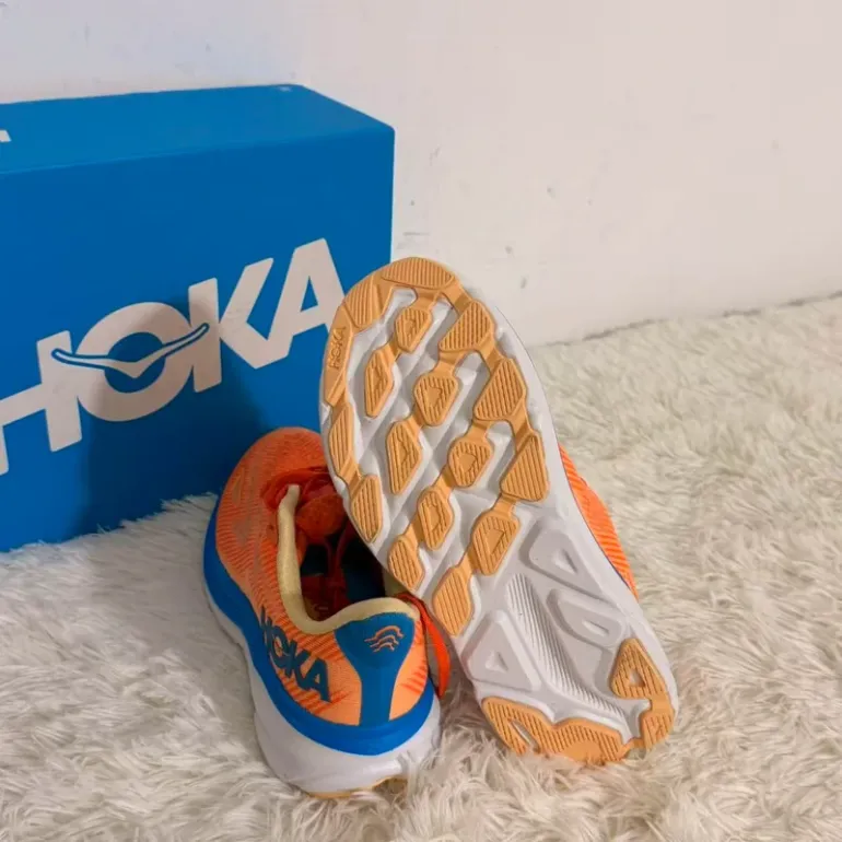Used Hoka Shoes size 39 bike — image 6 of 6