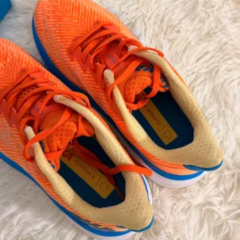 Used Hoka Shoes size 39 bike — image 5 of 6