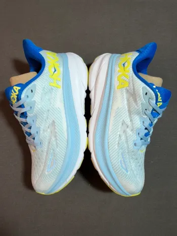 Used Hoka Clifton 9 bike — image 4 of 6