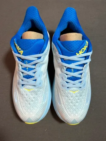 Used Hoka Clifton 9 Running Shoes