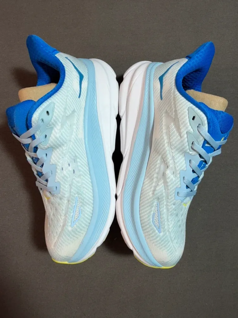 Used Hoka Clifton 9 bike — image 3 of 6