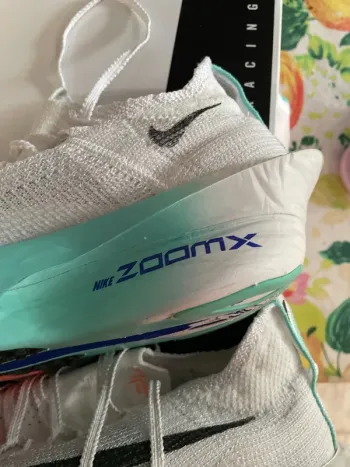 Nike Air Zoom Alphafly bike usato — immagine 4 di 9