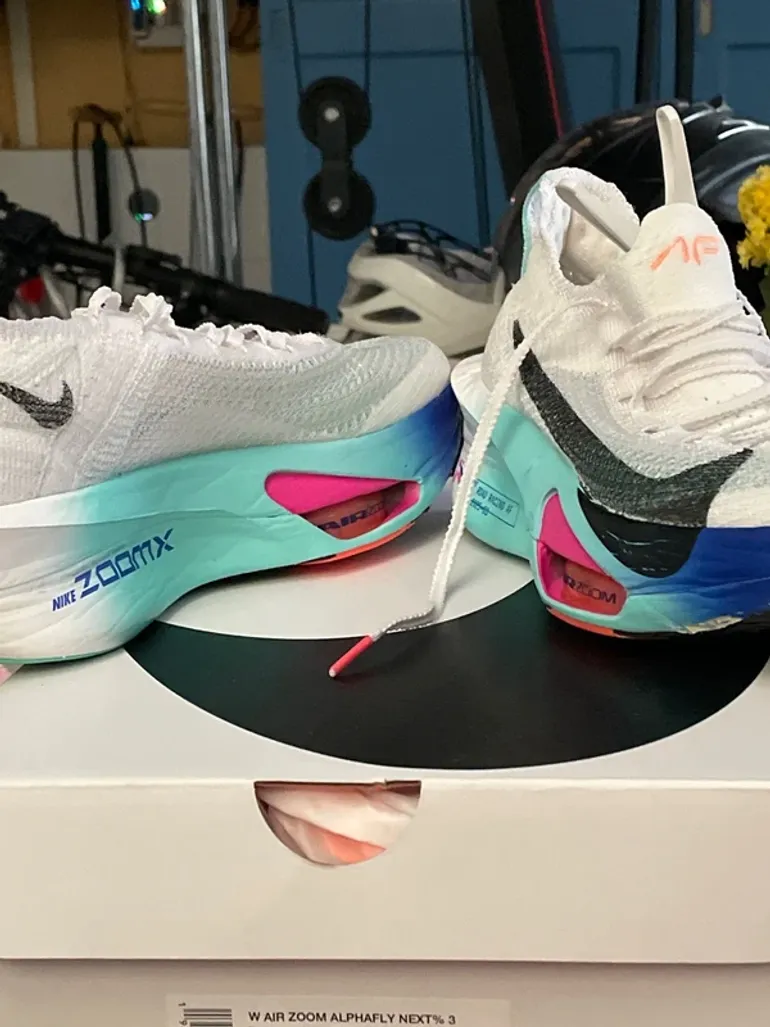 Nike Air Zoom Alphafly bike usato — immagine 9 di 9