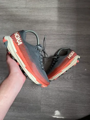 Used Hoka Torrent 2 Running Shoes