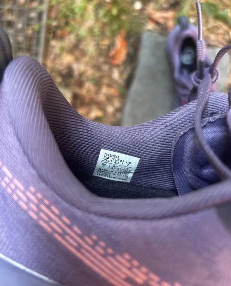 Käytetty Asics Novablast 5 bike — kuva 7 / 7