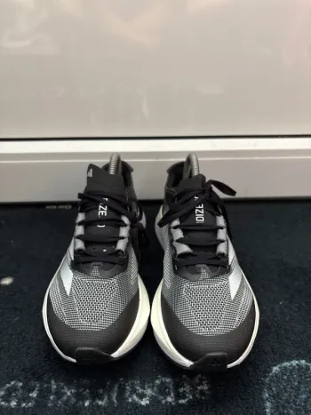 Used Mizuno adizero boston 12 bike — image 4 of 7