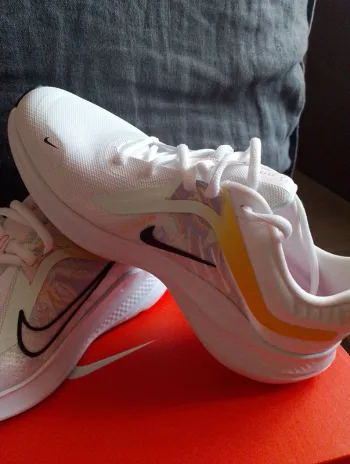 Used Nike Quest 5 prm bike — image 2 of 12