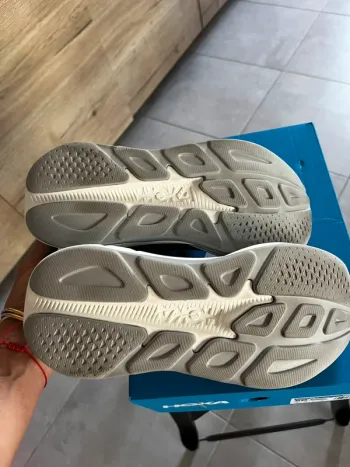 Hoka Rincon 4 bike d'occasion — image 6 sur 6