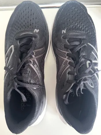 Gebrauchtes New Balance Fresh Foam X 860 v13 bike — Bild 7 von 8