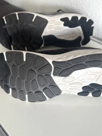 Gebrauchtes New Balance Fresh Foam X 860 v13 bike — Bild 6 von 8