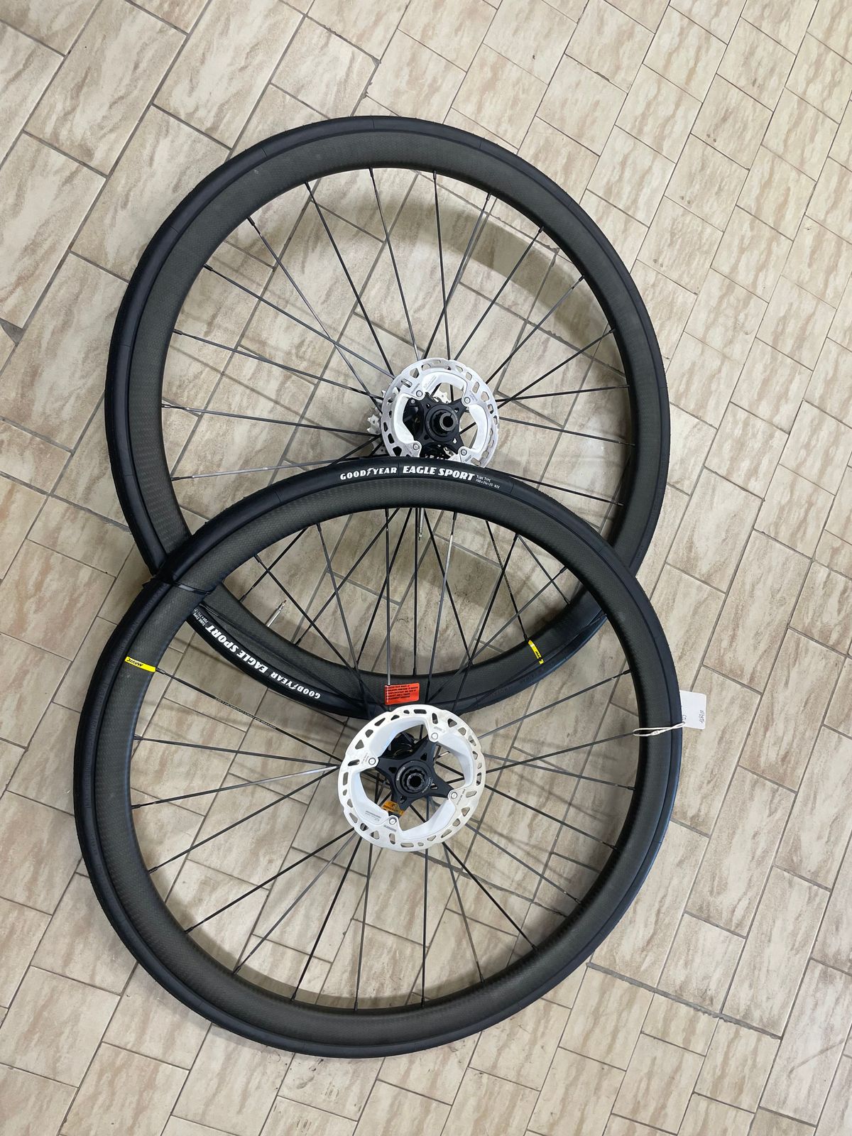 【美品】MAVIC KSYRIUM PRO UST DISC d77c4e58-ff38-4d7a-adc2-