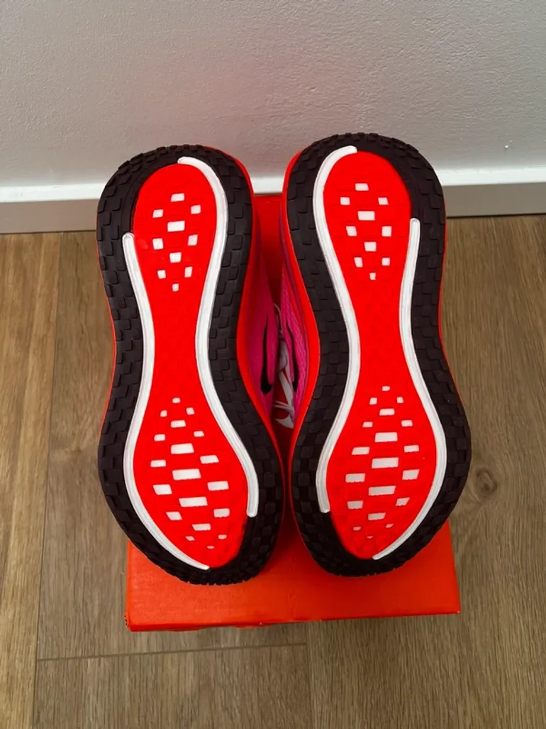 Used Nike Vomero Plus bike — image 7 of 8