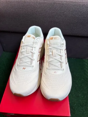 Gebrauchtes New Balance Fresh Foam 680 V9 bike — Bild 7 von 10