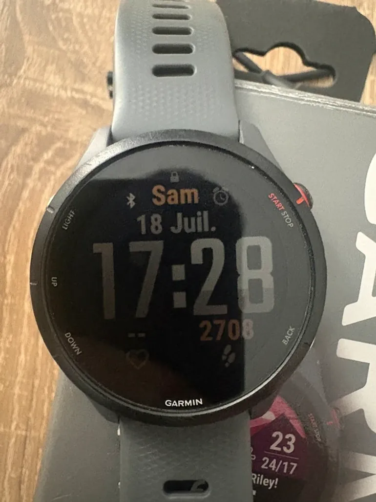 Used Garmin Forerunner 255 bike — image 3 of 5