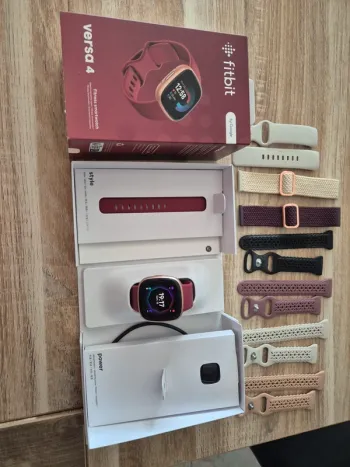 Used fitbit Versa 4 Electronics