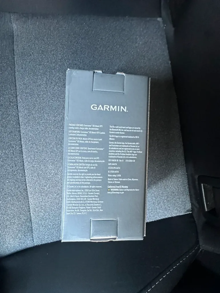 Used Garmin Forerunner 165 Music bike — image 3 of 3