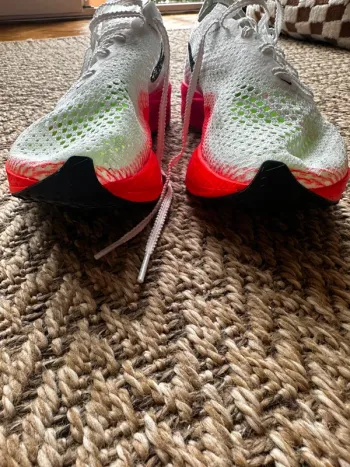 Used Nike Zoom X Vaporfly Next 3 bike — image 7 of 7